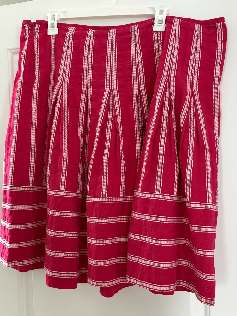 Size 18 Talbots pleated skirt